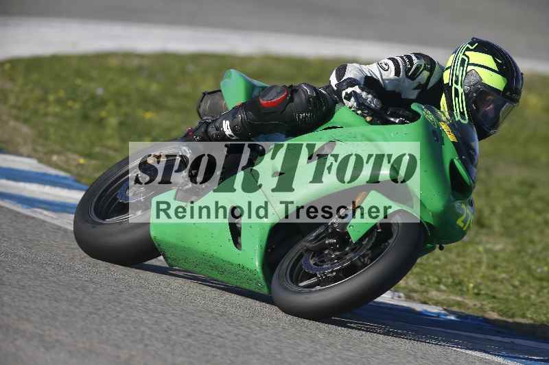 /Archiv-2024/01 26.-28.01.2024 Moto Center Thun Jerez/Gruppe gruen-green/279